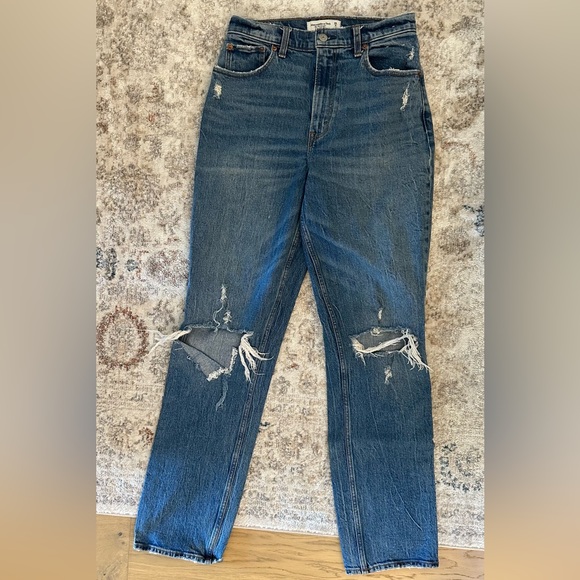 Abercrombie Curve Love jeans - Picture 1 of 4